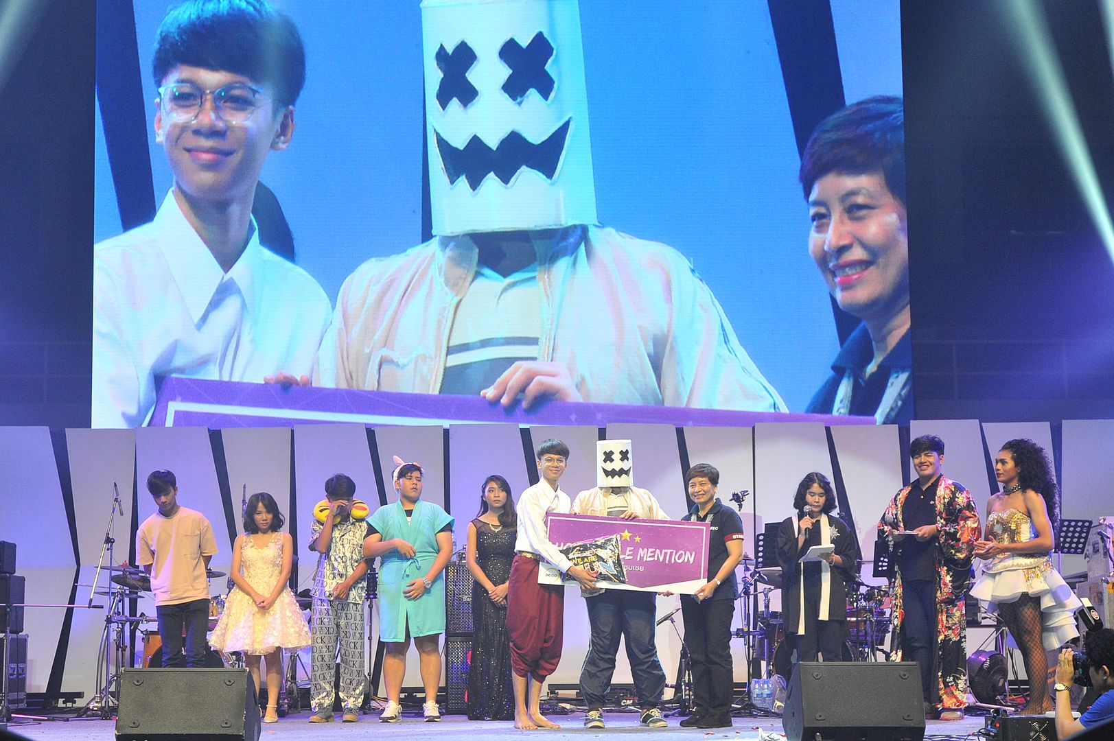 MFU News : MFU_Freshers_Night_party_2018__3_.jpg